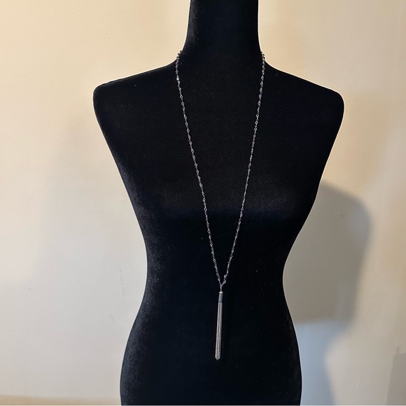 Silver and purple gemstone necklace - Picture 3 of 4